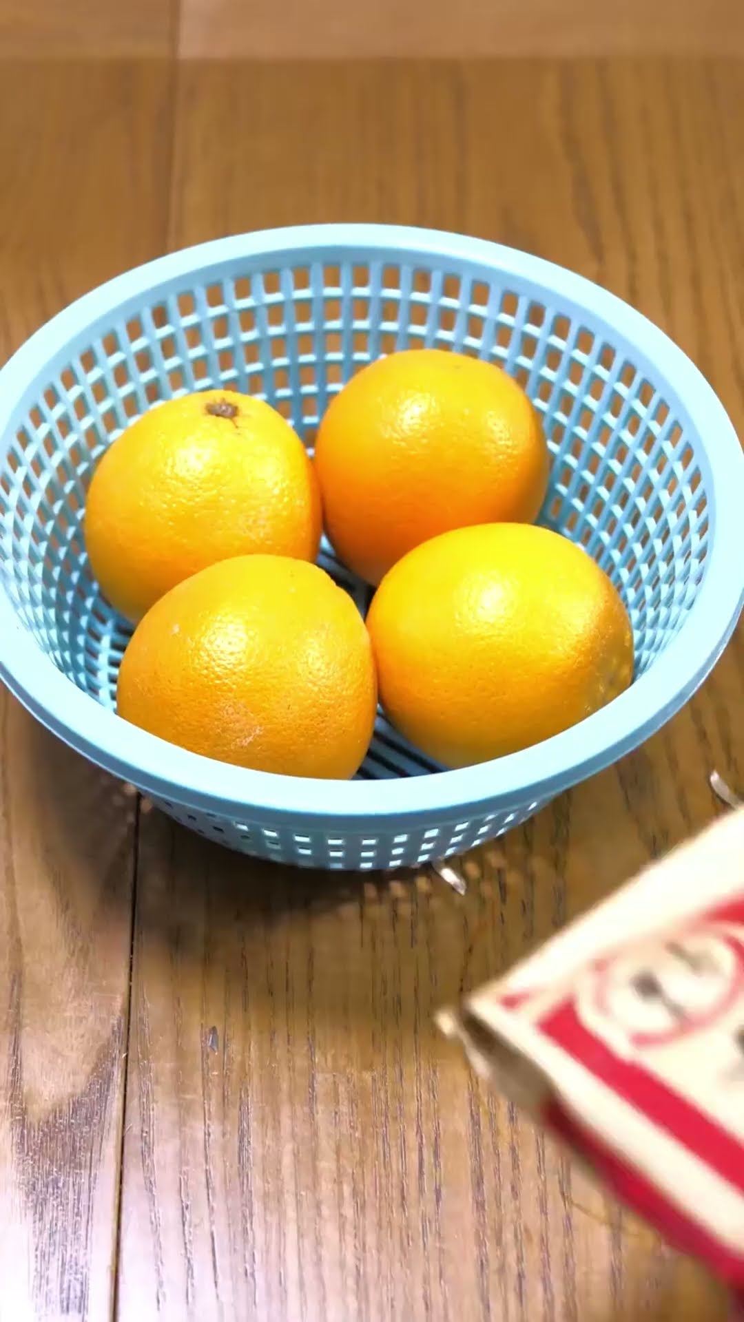 Brother Gui's homemade melon seeds prize sets a trap for Rong's mother! #shorts#guige