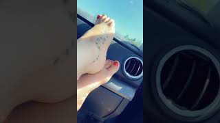 Happy Friday & Happy Chubby Feet