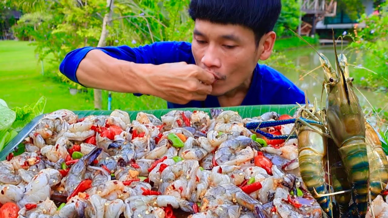 ตำกุ้งสดสะตอเดือดเผ็ดจัดจ้านแกล้มผักสดแซ่บคักขนาดครับพี่น้องMUKBANG EATING SHOW/โก้อีสานพาแดก
