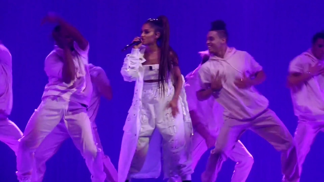 Knew Better / Forever Boy - Ariana Grande | Washington D.C.