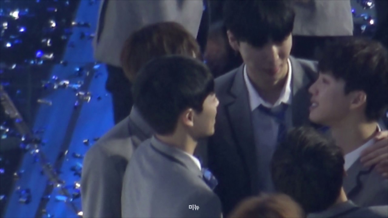 [직캠] 170616 PRODUCE 101 ENDING - 김용국 JBJ / 마지막에 동한이랑 같이 영민이형 지켜보는 용국이