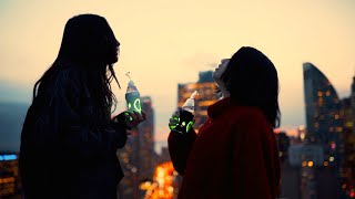 Grab a friend and head to your favorite sesh spot with the Boost EVO