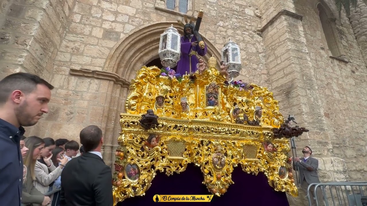 (4K) Salida de Nuestro Padre Jesús Nazareno. Domingo de Pasión Ciudad Real 2024 | Pasión de Linares.