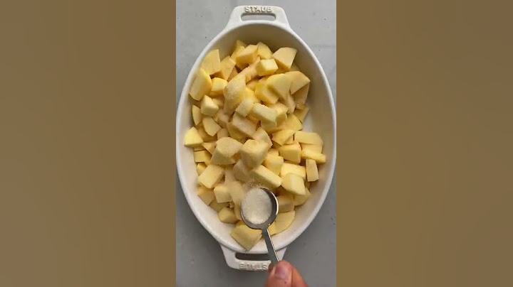Easy fail-proof apple crisp that’s perfect for fall baking! | FeelGoodFoodie