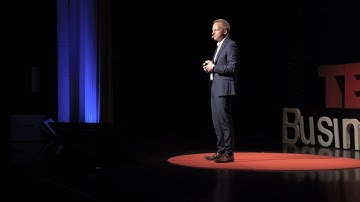 Systematic Future FITness | René Rohrbeck | TEDxEDHECBusinessSchool