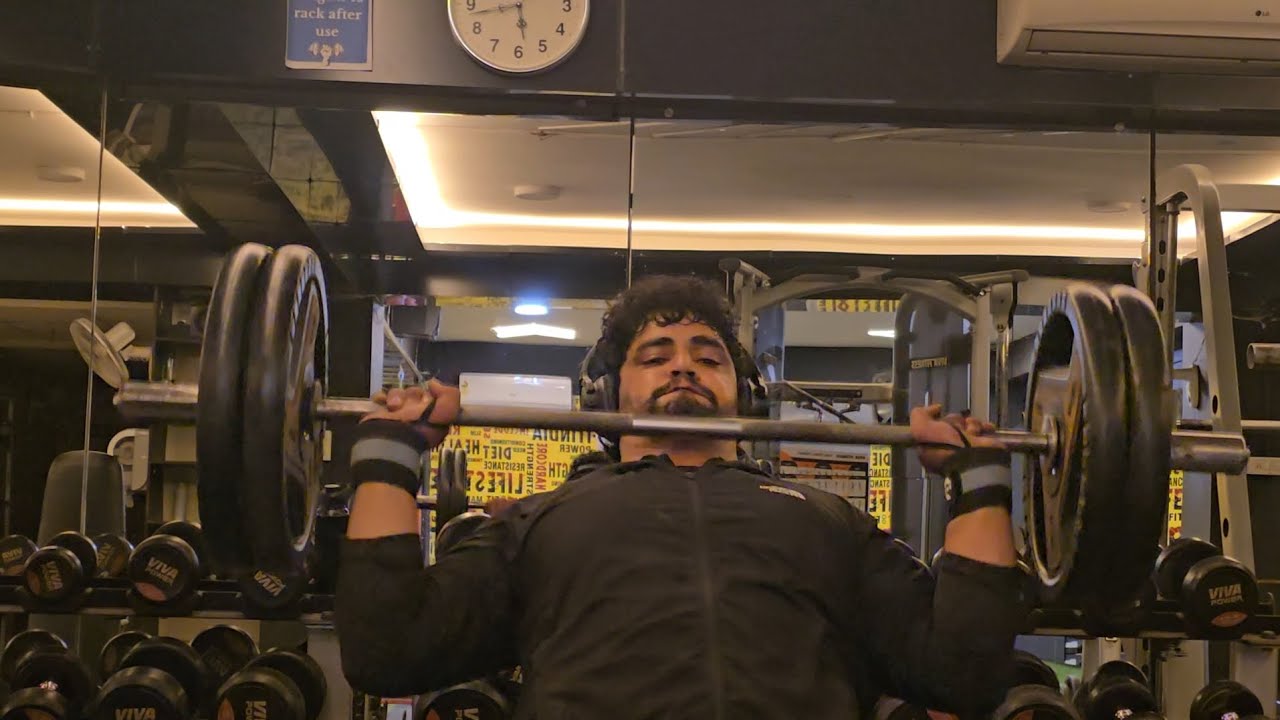 200 day challenge.... Day 27Chest & Shoulder 🏋‍♂️ 