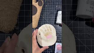 DIY: flour handprint #painting #santa #Kidsactivities #diy #christmas #handmade #handprints #xmas