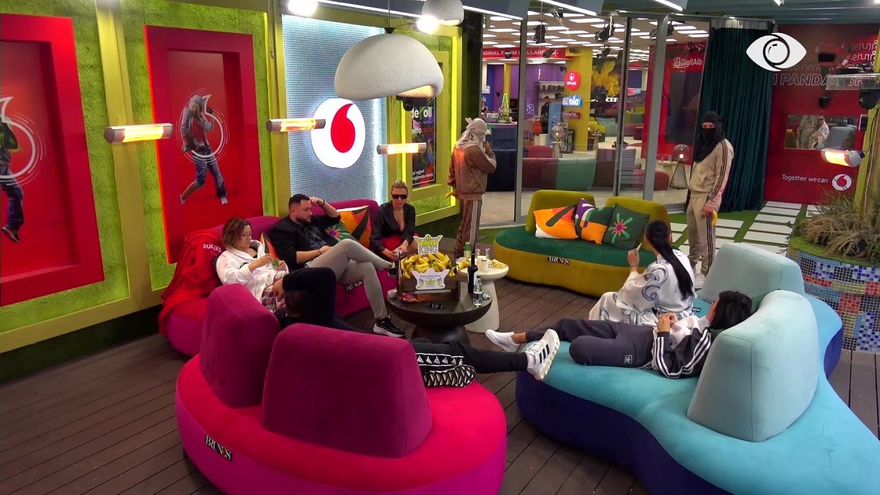 “Ti je pilivesë”/ Me robdishan pas masazhit, Rikja i kthehet Ledjonës: Je vetë, unë jam... - BBV 3