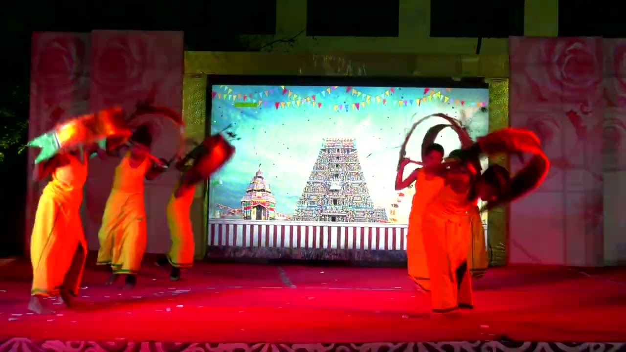 Kaavadi attam by Grade 4 & 5 #Triumph18 #tamildance