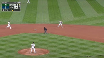 OAK@SEA: Cano snares liner, doubles off Burns