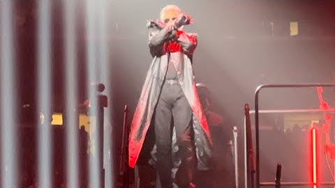 ROGER WATERS “Run Like Hell” LIVE Crypto. com Arena Los Angeles, California September 27, 2022