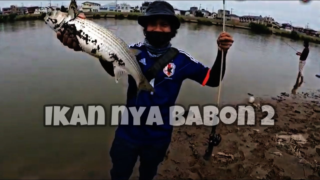 Gimana gak betah mancing di sungai Jepang