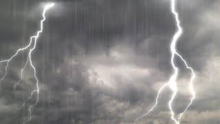 relaksasi suara hujan petir untuk bayi dan dewasa / relaxing thunderstorm sound ASMR