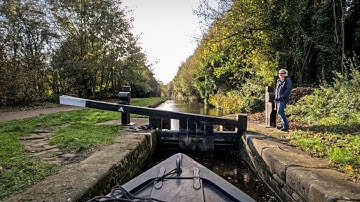 E27.6 || Arriving in Slaithwaite by Narrowboat on the Huddersfield Narrow Canal