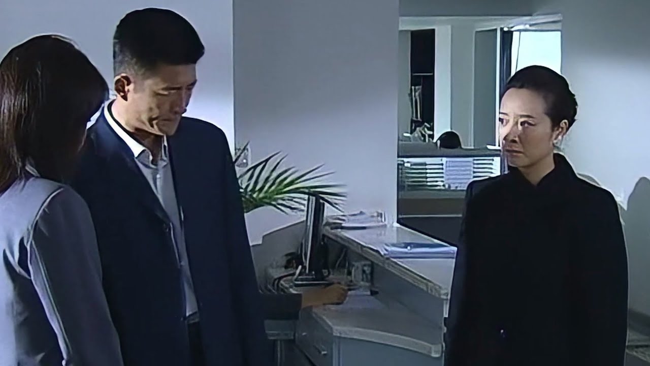 丈夫出軌被發現，不料一向軟弱的妻子突然殺上公司，當眾讓丈夫和小三身敗名裂！