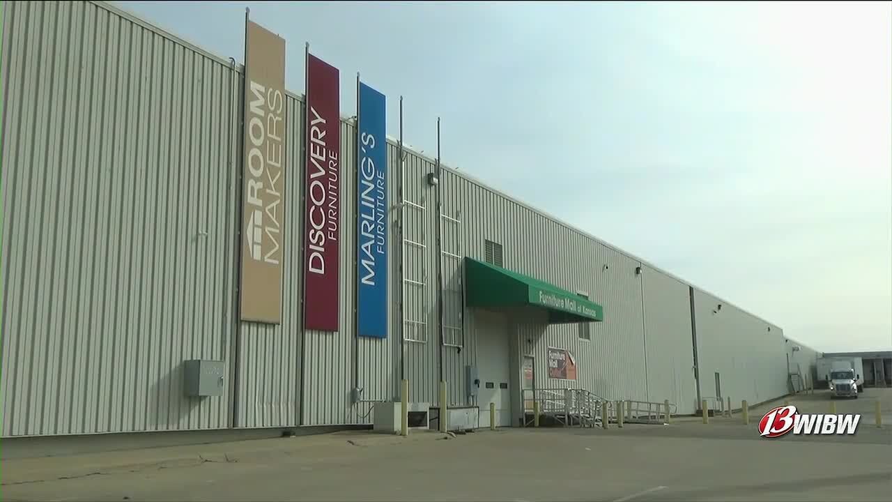 Topeka Furniture Mall Outlet plans to relocate