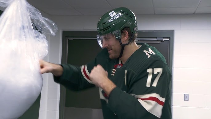  Minnesota Wild unveil 2022 Winter Classic sweater