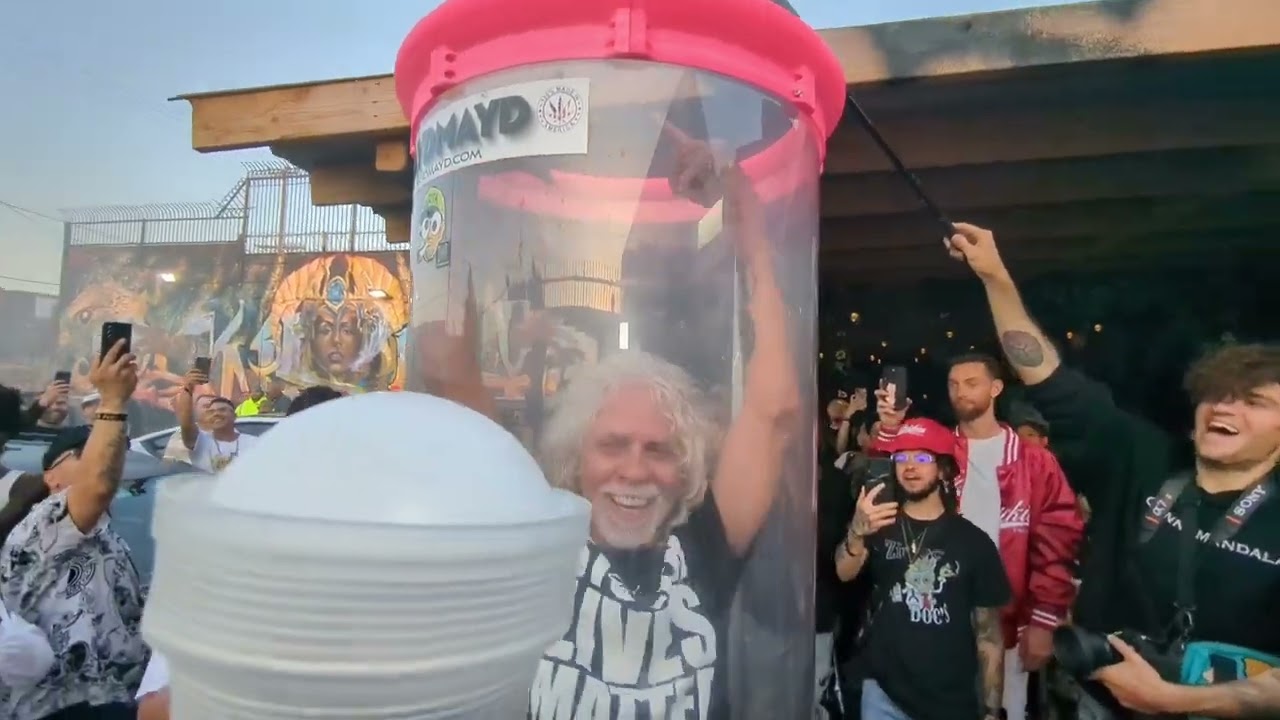 10 Foot Mega Bong only at The Los Angeles Smokers Club!