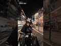 車の上で熱唱してる人いた