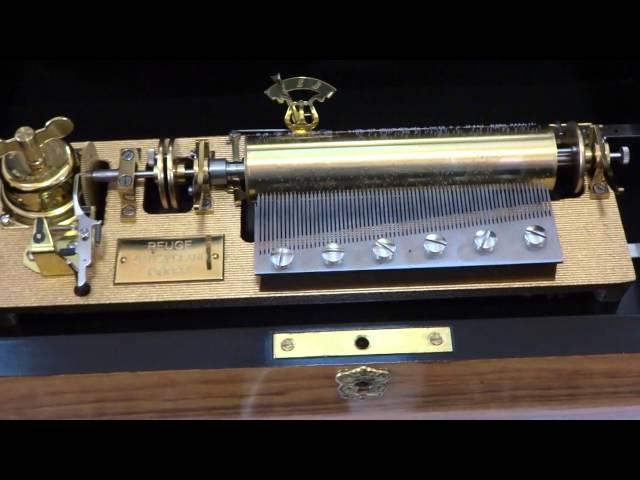Reuge 72 note, 15 song music box class=