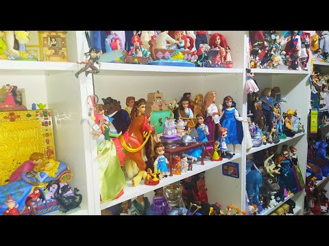 Video: Valor neto de coleccionista de juguetes de Disney: Wiki, casado, familia, boda, salario, hermanos