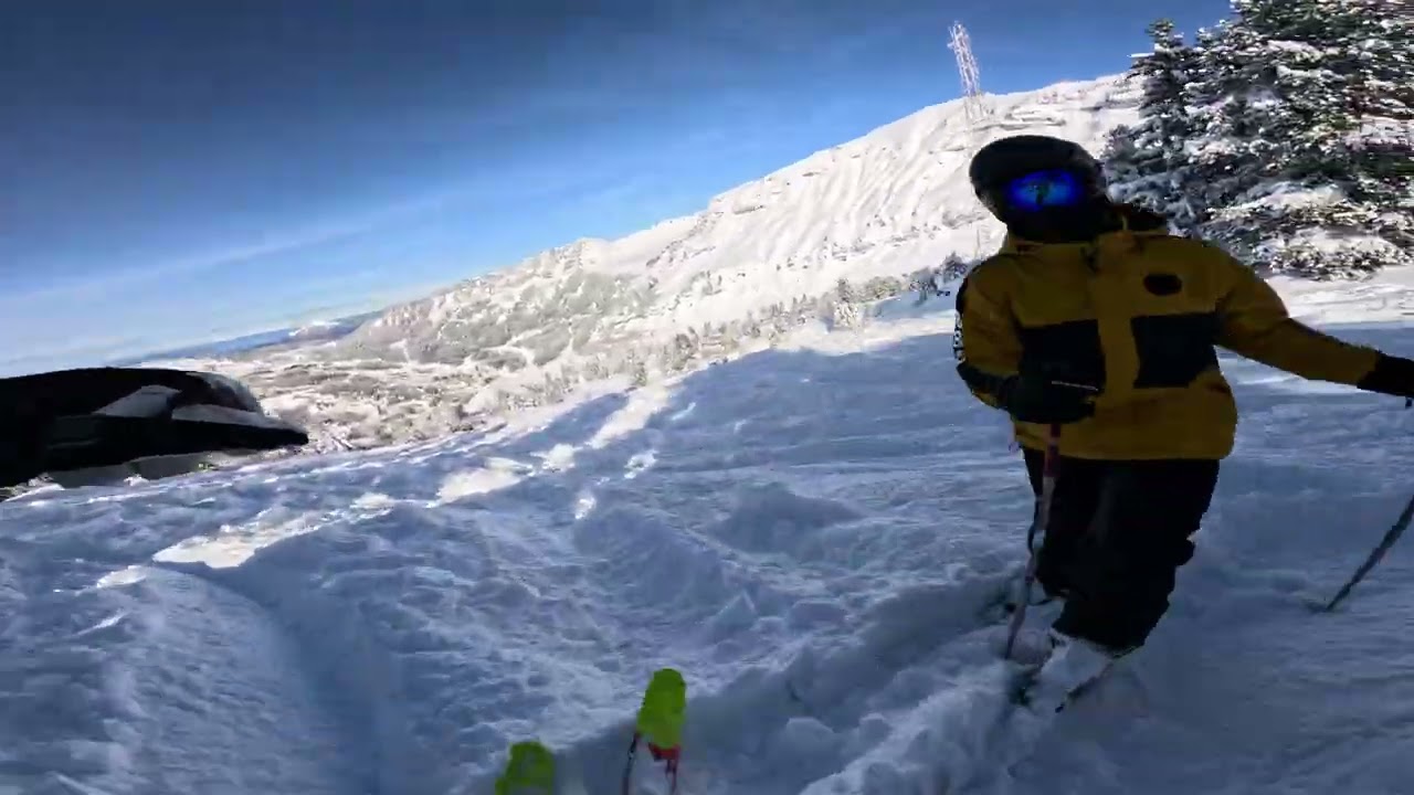 Family offpiste skiing in Flaine 🇫🇷