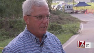 Search crews locate body of girl swept away by floodwaters in Johnston County; boy still missing