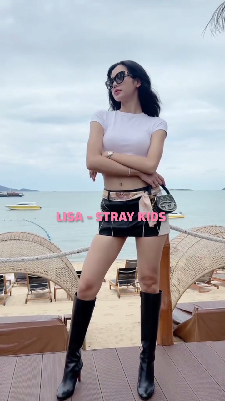 BLACKPINK member favorite boy group name #jennie #jisoo #lisa #rosé #blackpink #shorts