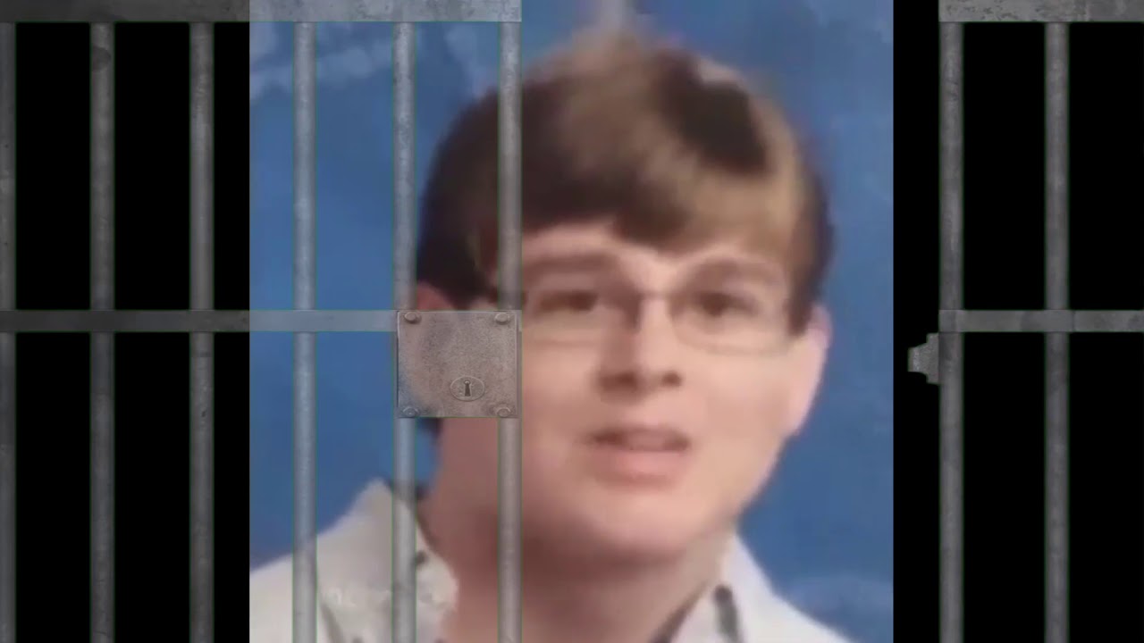 CallMeCarson Sings Baka Mitai in a Jail Cell