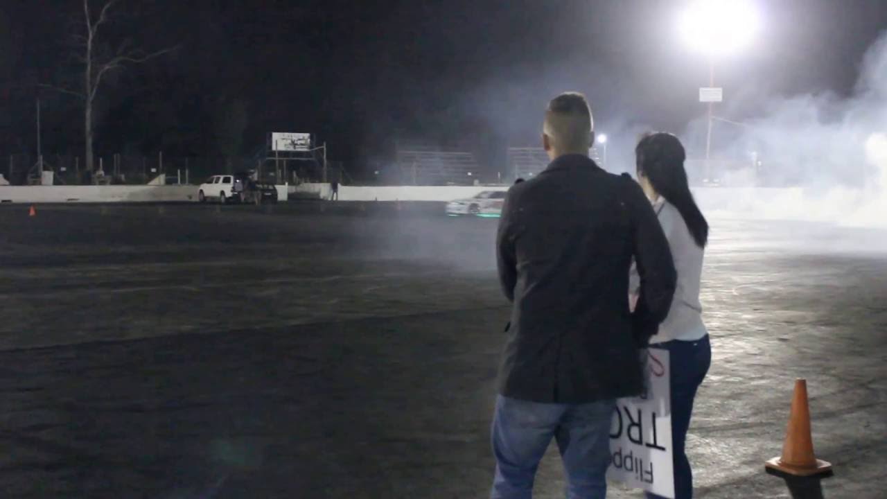 Brakpan paartjie raak verloof by Rock Raceway - YouTube