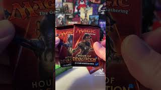 Cracking a #magicthegathering Hour of Devastation Nissa Genesis Mage Planeswalker Deck. Nissa The Genesis Mage