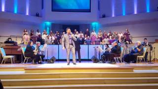 Gloria (English/Español)- Brooklyn Tabernacle Choir, 10/2/16