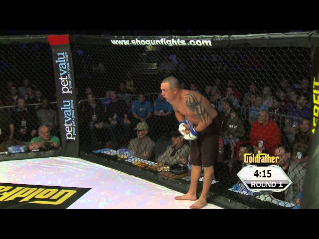 Adi Alec vs Mike Young (Shogun Fights 7) class=