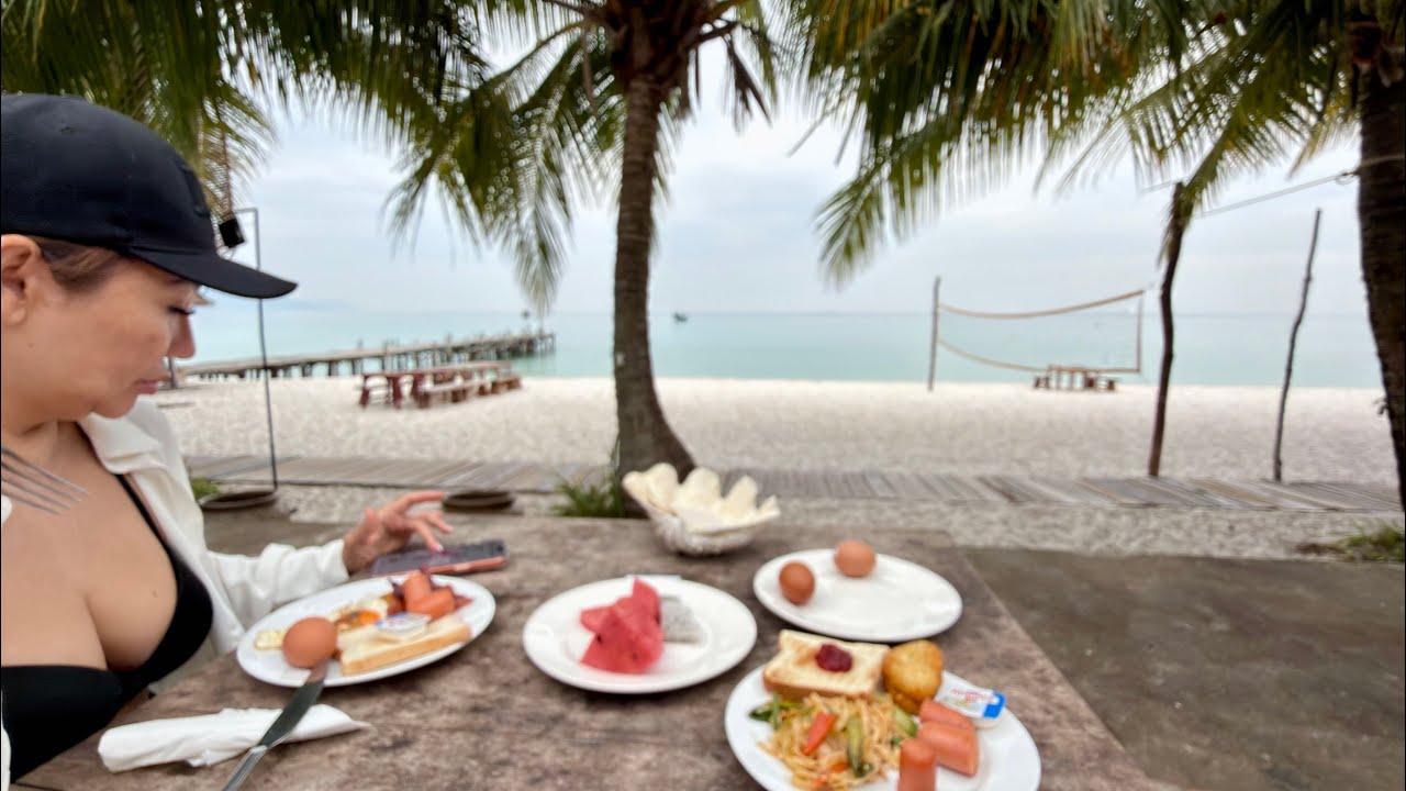 Tropical Paradise Kor Rong Cambodia 