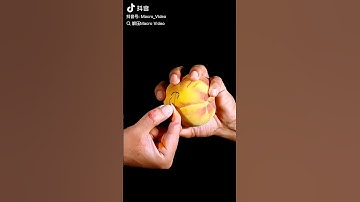 ASMR Macro Shot: Peach vs Hook