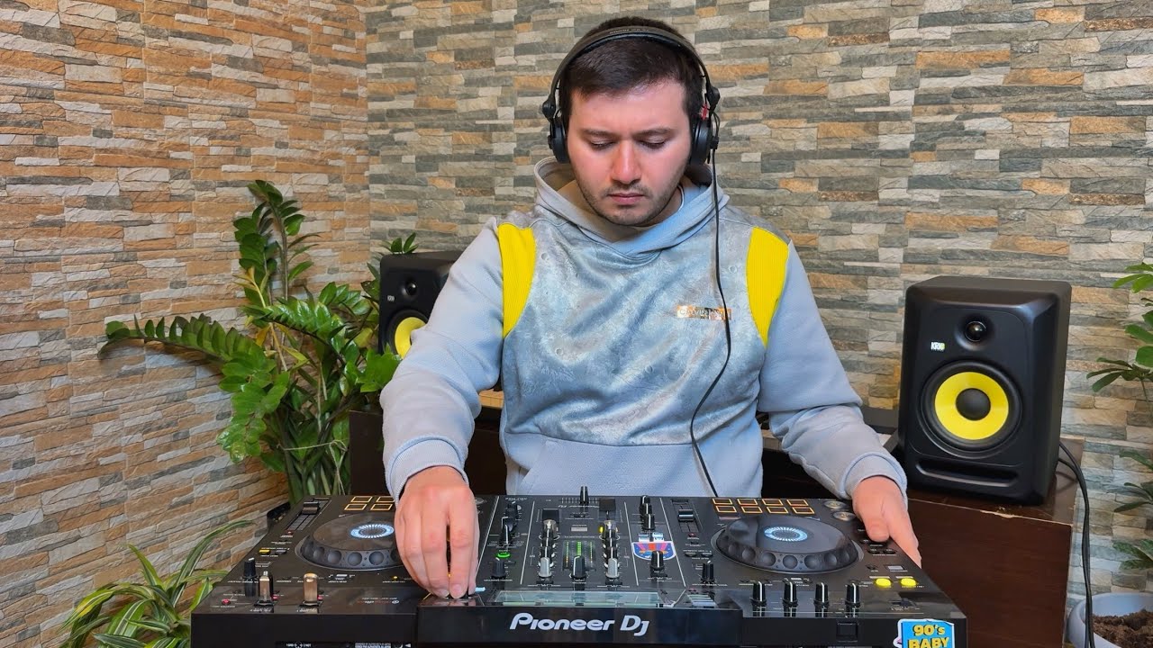 Ellgin - Home Session  | Melodic Indie Dance / Dark Disco & Melodic Electro Techno  DJ Set