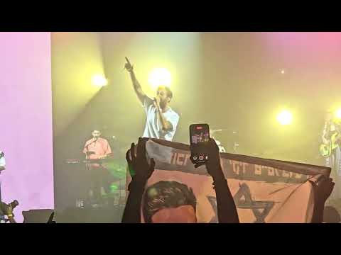 רביד פלוטניק שמש שזורחת עליי האנגר 11 