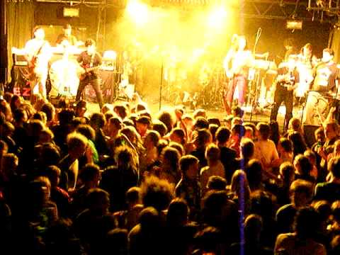 Panteón Rococó - La Dosis Perfecta (En Vivo desde Alemania)