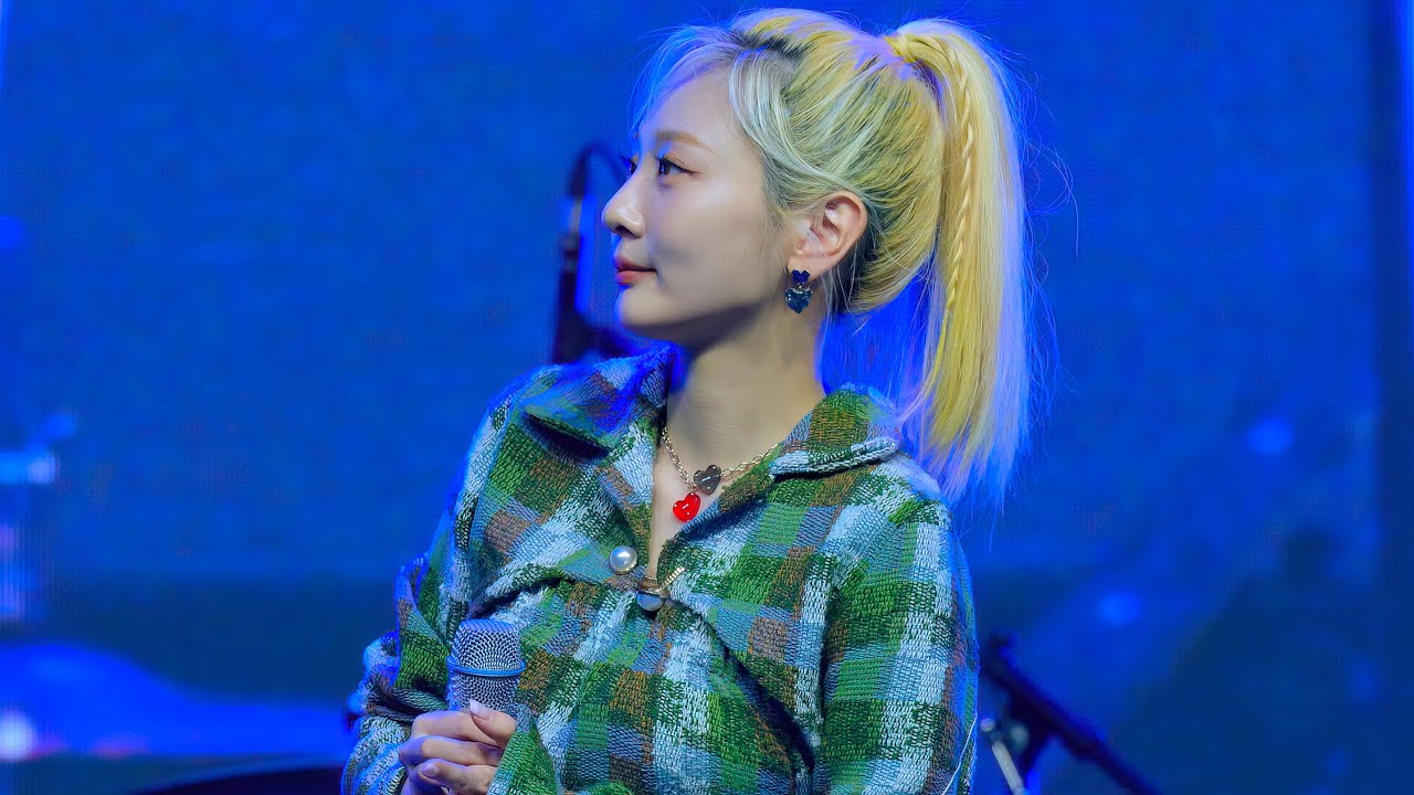 220917 볼빨간사춘기 'Blue' 직캠 BOL4 fancam 4K 60P HDR @카이스트 KAMF by Jinoo