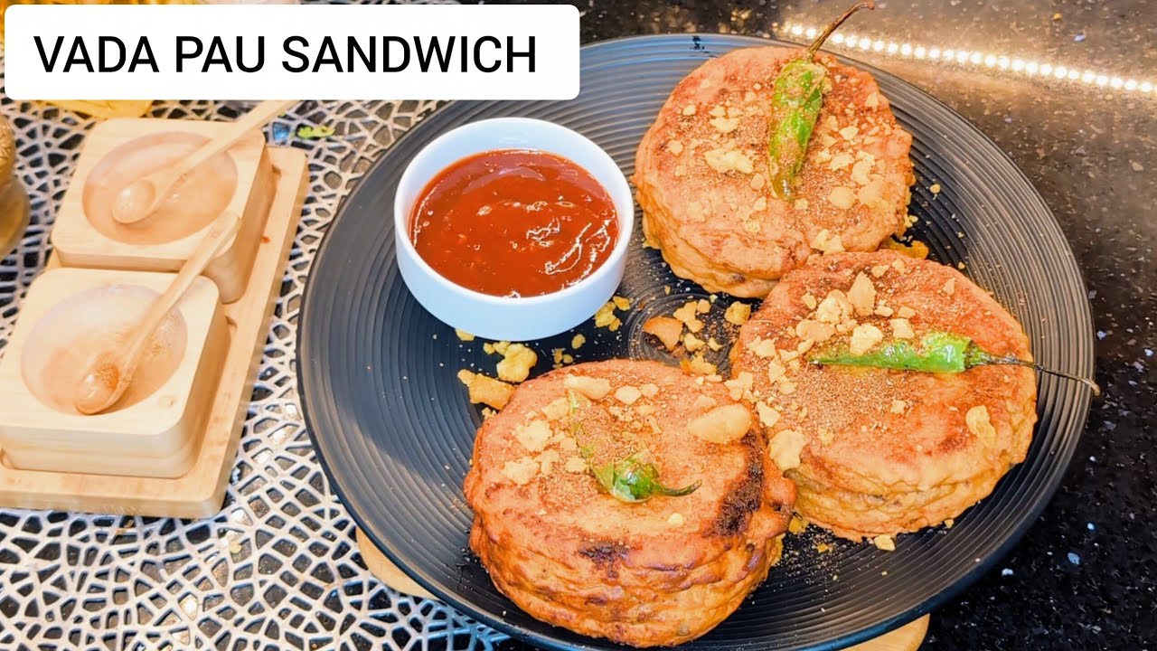 Sandwich Vada Pav Recipe | Crispy Street Style Vada Pav at Home | Easy Snack