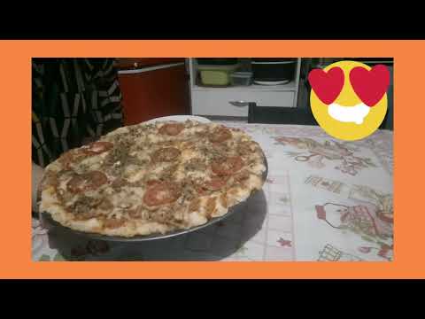 Pizza familia de liquidificador.(Recheio não vai no fogo )