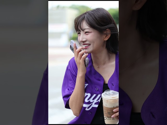 박소영 안양 출근길 7월4일 #박소영 #박소영치어리더  #fc안양 #쏘카리  #야구 #fancam #치어리더 #축구