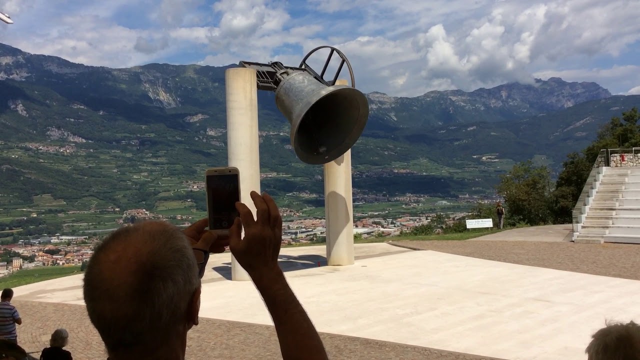 La Campana dei Caduti ”Maria Dolens” di Rovereto (TN) (v.001)