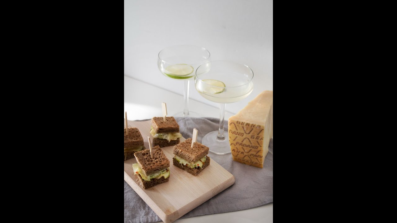 Mini Panini Gourmet: Mela, Miele e Grana Padano