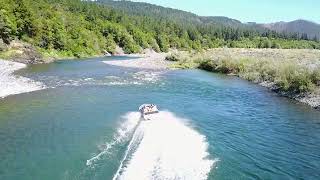 Creekboat picking through the rocks