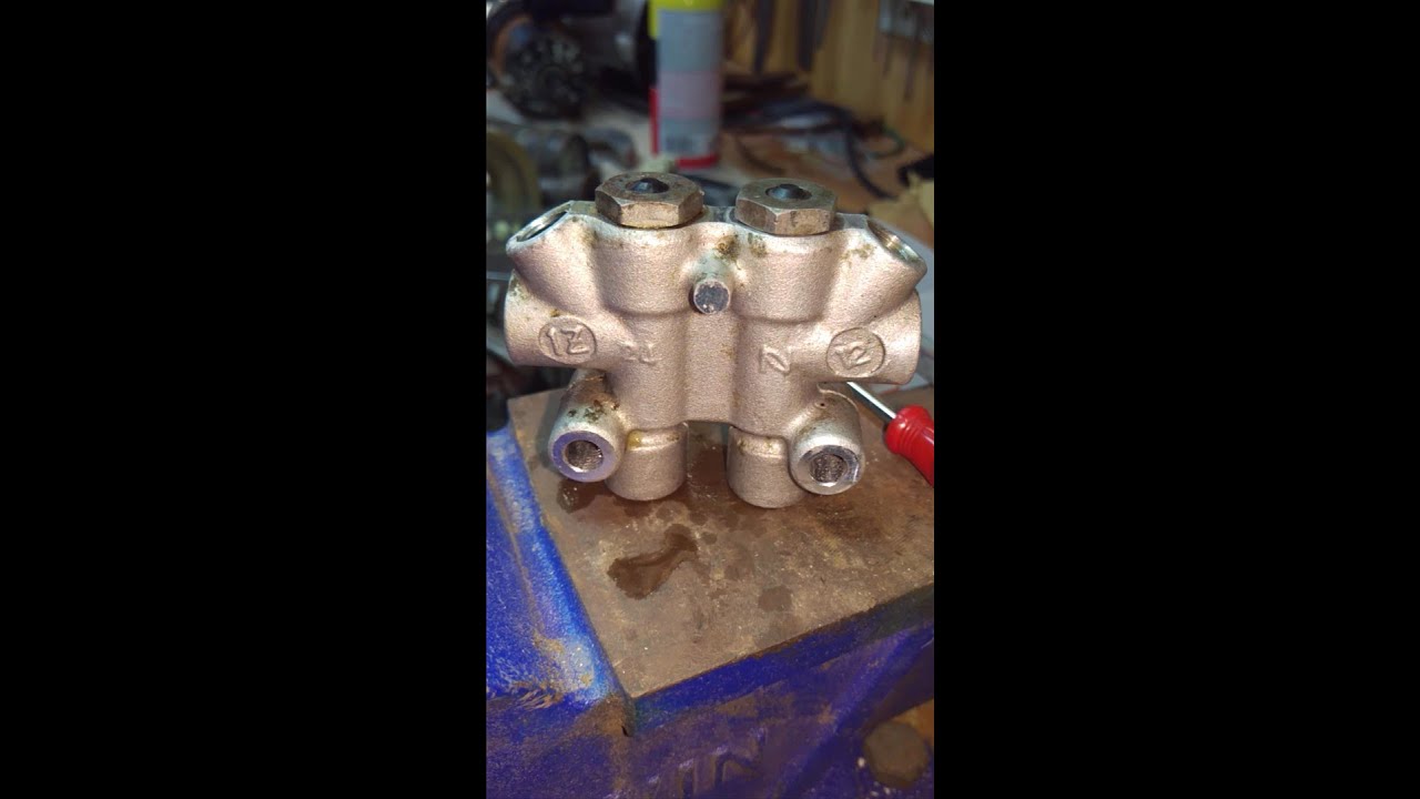 Kia Rio 2003 Brake Proportioning Valve repair YouTube
