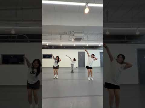 이게 도데체 뭐길래..이렇게 핫한가요..?ㅋㅋ
