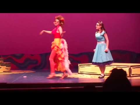 The One Feathered Tail of Miss Gertrude McFuzz/Amayzing Mayzie