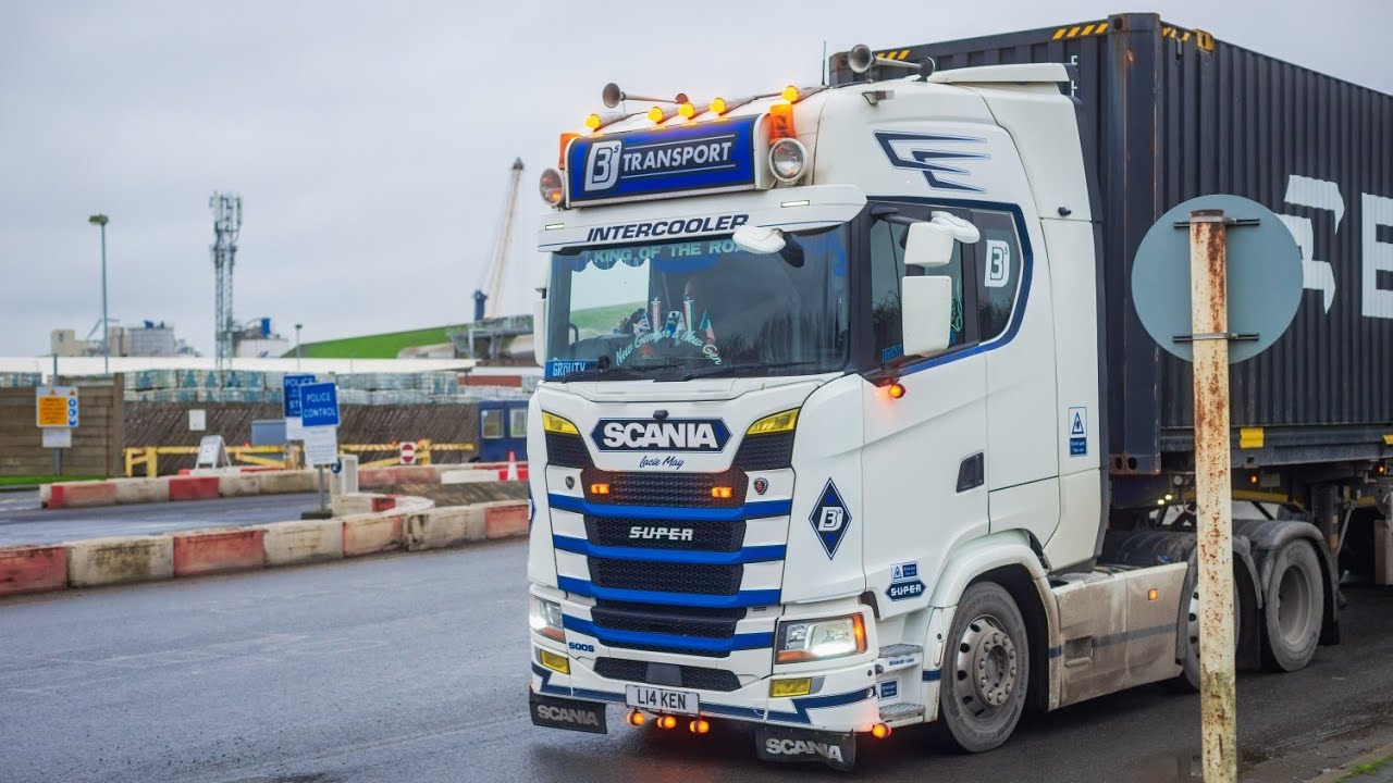 A Evening of UK truck spotting.