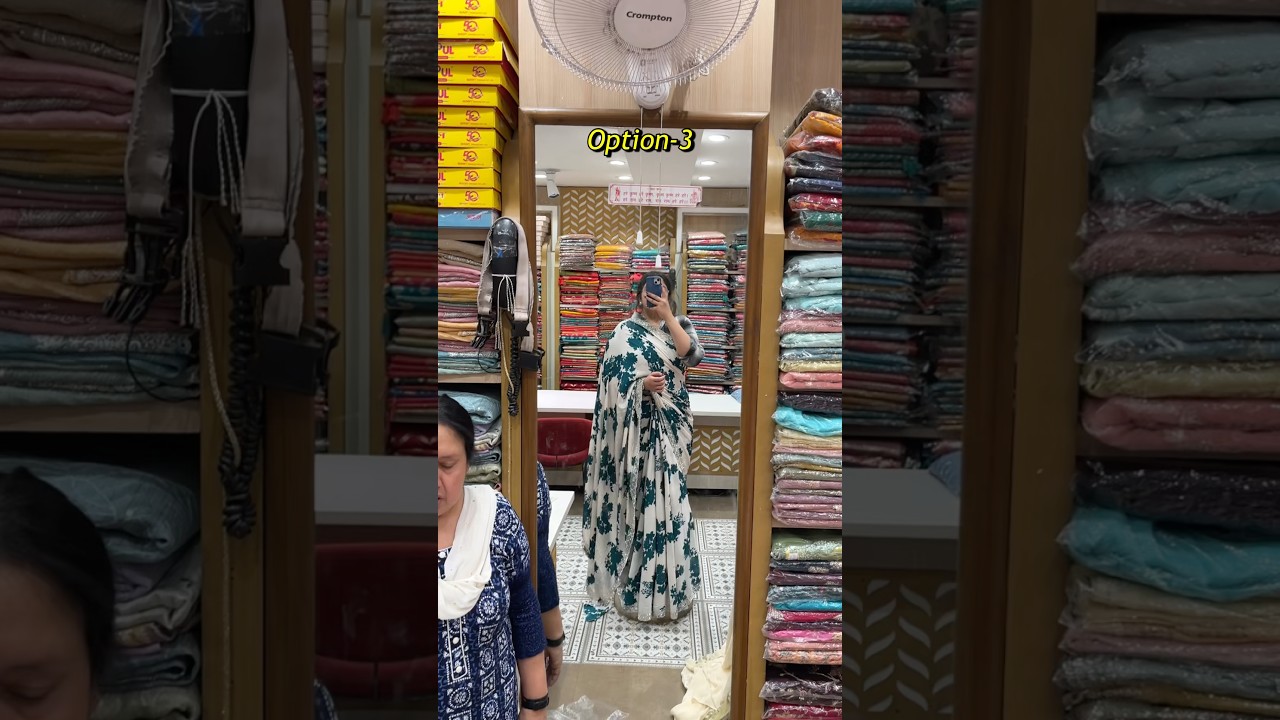 Comment down konsi *saree* should I wear🥻🛍️ *farewell shopping* #schoollife #farewell #shopping
